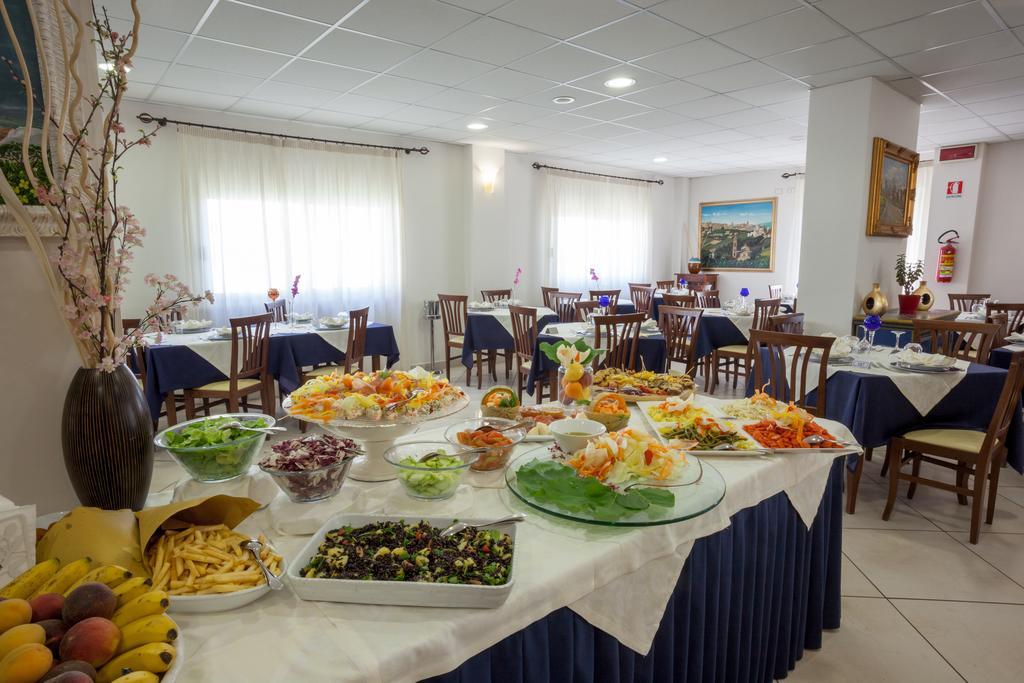 Hotel Caggiari Senigallia Extérieur photo