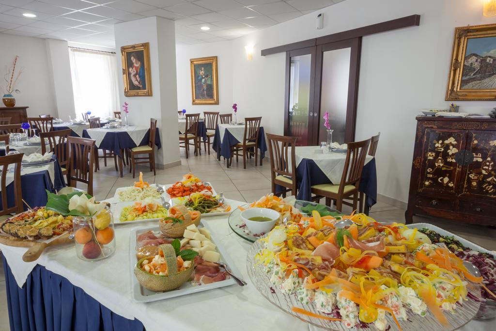 Hotel Caggiari Senigallia Extérieur photo