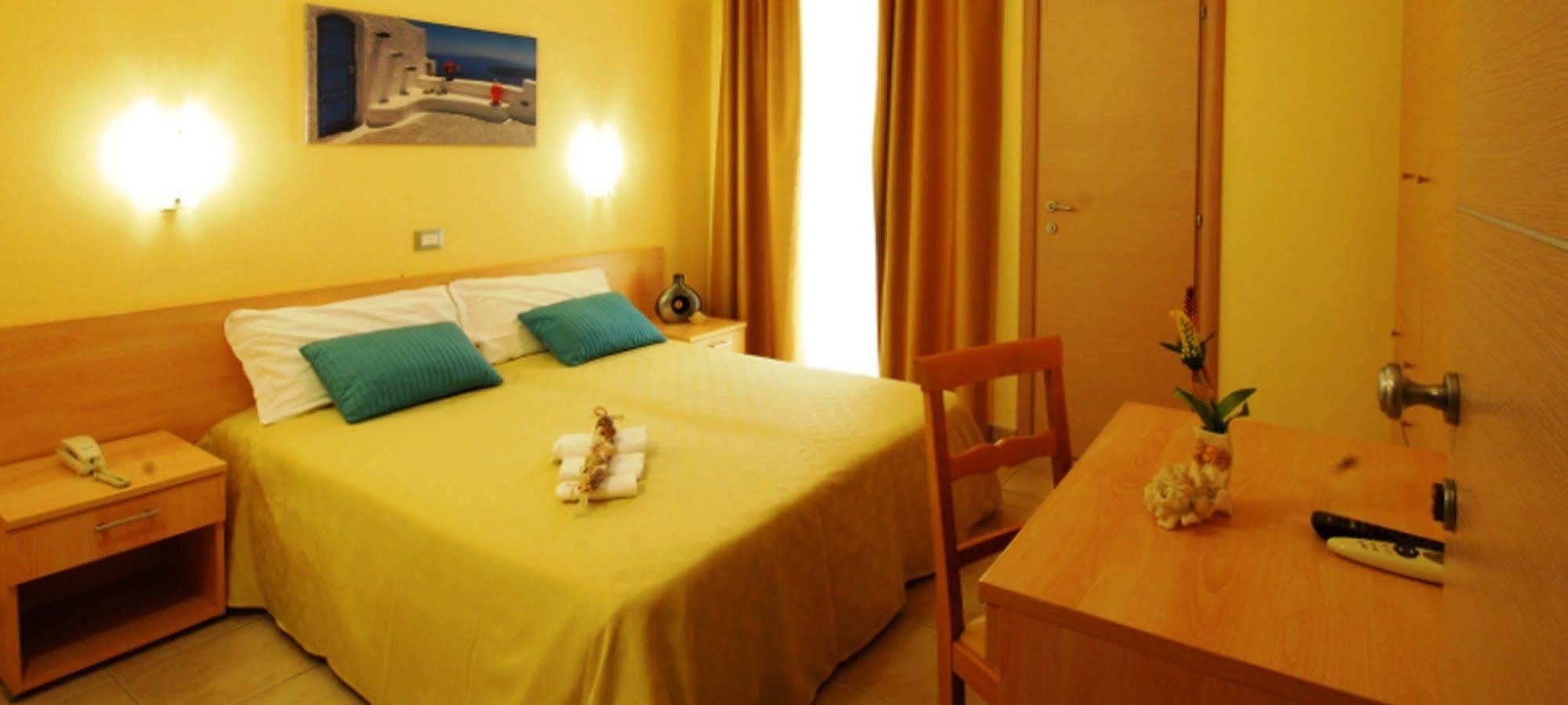 Hotel Caggiari Senigallia Extérieur photo