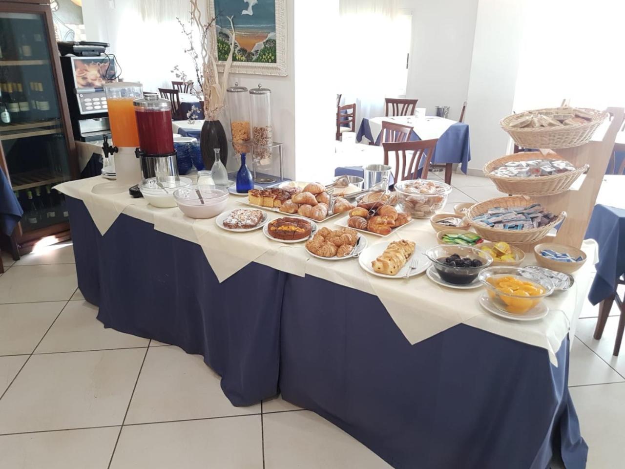 Hotel Caggiari Senigallia Extérieur photo